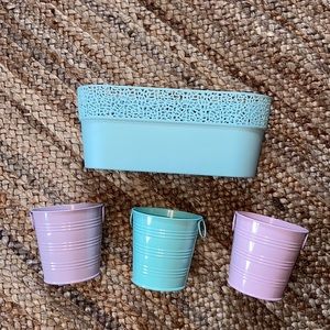 Organizing containers